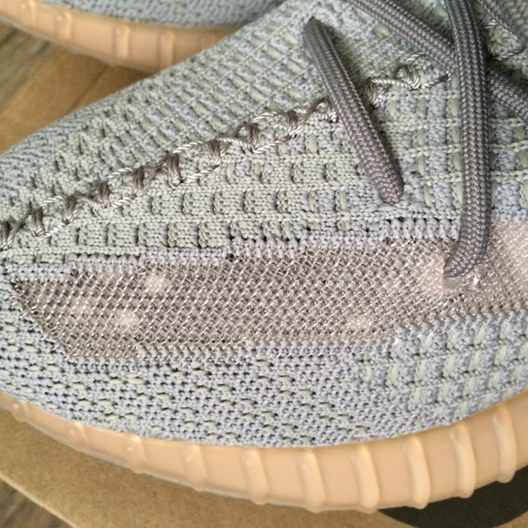 SOLD - adidas Yeezy 350 V2 ‘True Form’ Size 9 - Picture 11 of 16